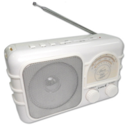 Радиоприемник портативный Сигнал Luxele РП-111 белый USB SD