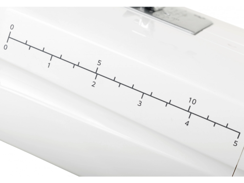 Швейная машина Janome Excellent Stitch 23 белый