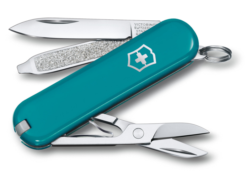 Нож перочинный Victorinox Classic SD Mountain Lake (0.6223.23G) 58мм 7функц. подар.коробка