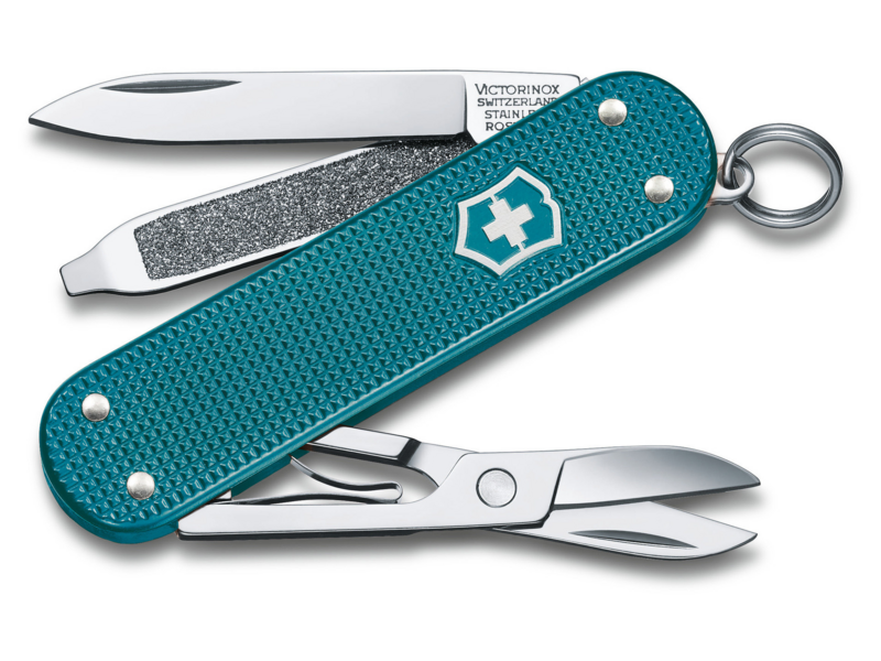Нож перочинный Victorinox Classic SD Alox Wild Jungle (0.6221.242G) 58мм 7функц. подар.коробка