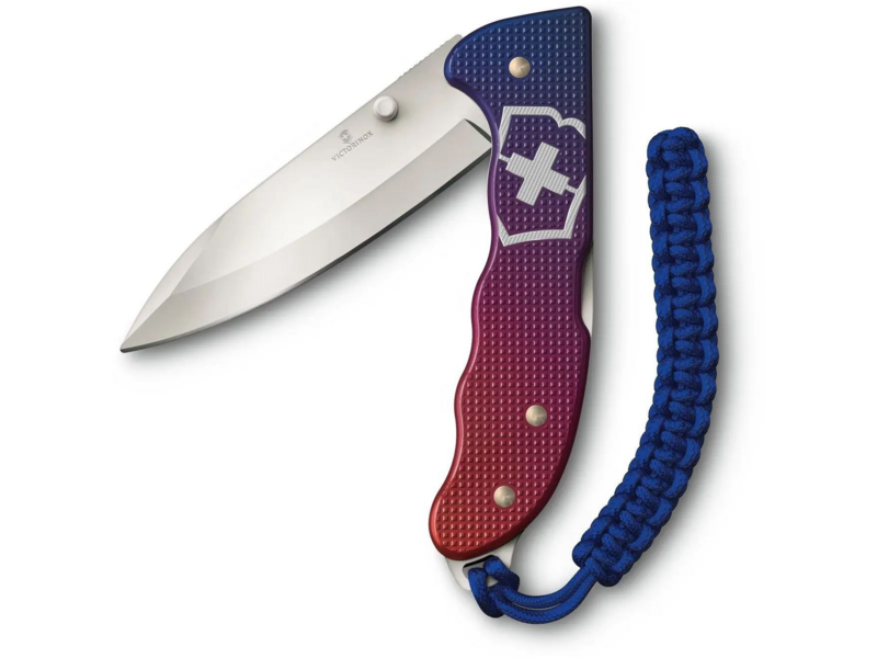 Нож перочинный Victorinox Evoke Alox (0.9415.D221) 136мм 5функц. синий/красный подар.коробка