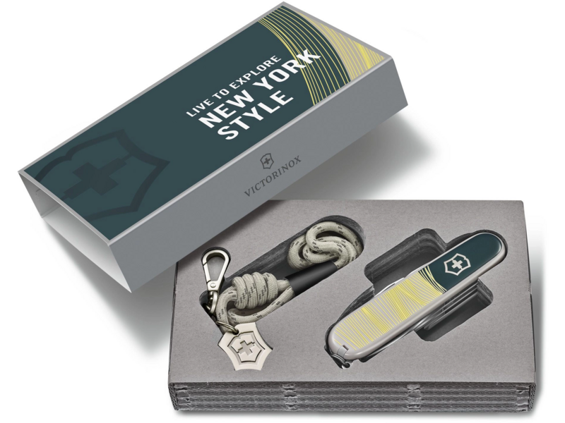 Нож перочинный Victorinox Companion New York Style (1.3909.E223) 91мм 16функц. серый подар.коробка
