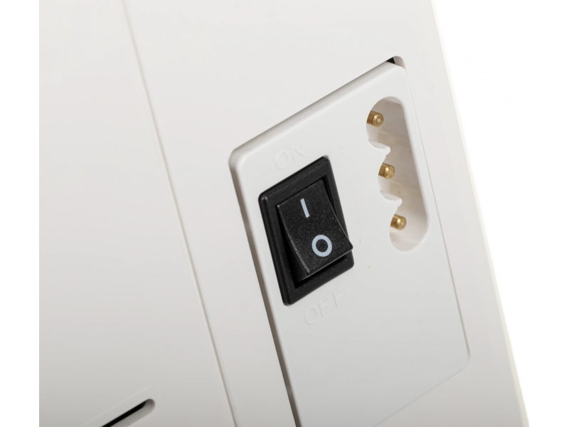 Швейная машина Janome Excellent Stitch 18A белый