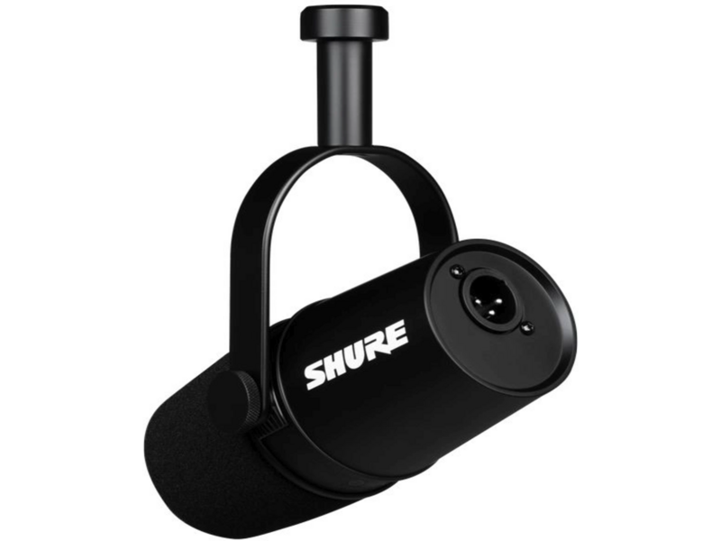 Микрофон проводной Shure MV7X черный