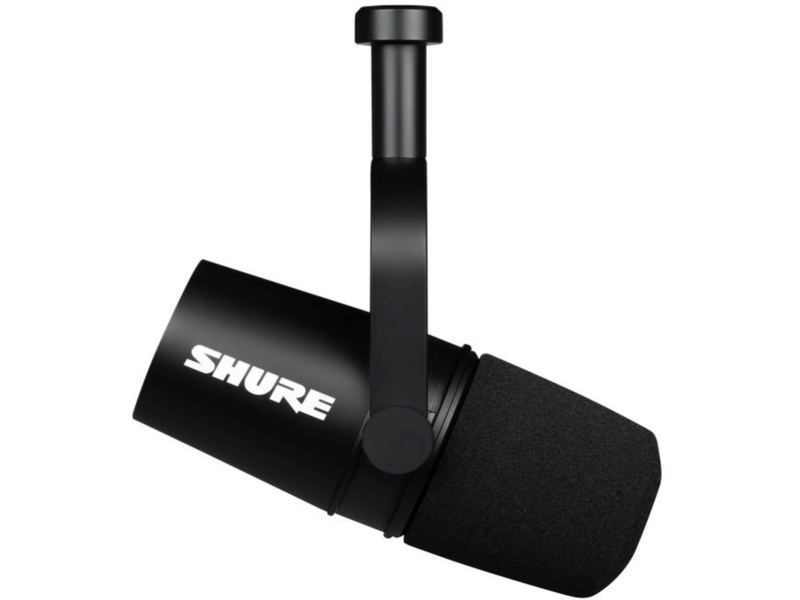 Микрофон проводной Shure MV7X черный